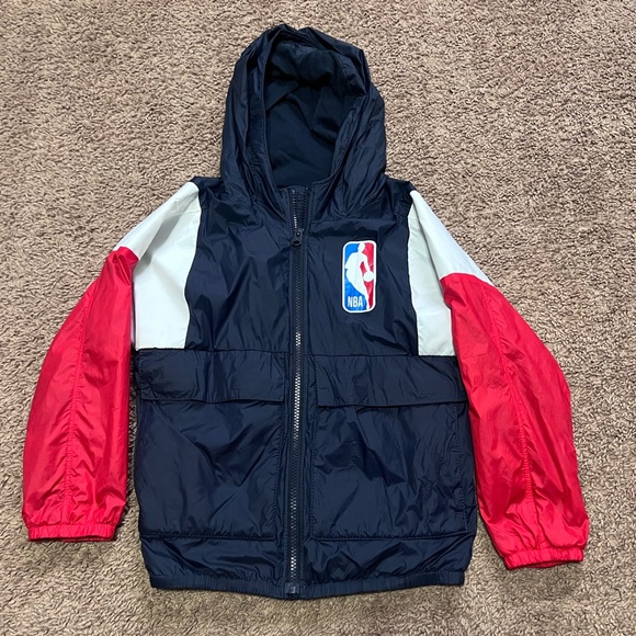 Boys NBA Abercrombie windbreaker!  Very good condition wore once or twice. - Picture 2 of 3
